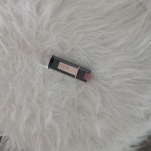 FLOWER BY Drew Barrymore